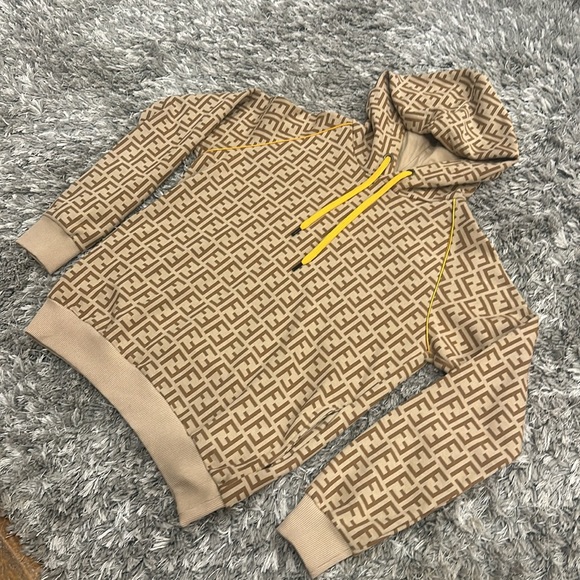 Fendi Sweat Shirt - Picture 3 of 4